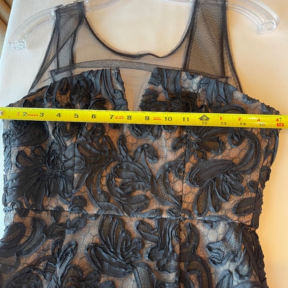 BCBGMaxAzria Black Floral Embroidered Illusion Sheath Dress Size 2 - Picture 4 of 12